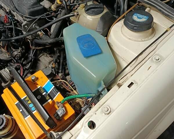 Білий Фольксваген Пассат, об'ємом двигуна 8 л та пробігом 270 тис. км за 2500 $, фото 18 на Automoto.ua