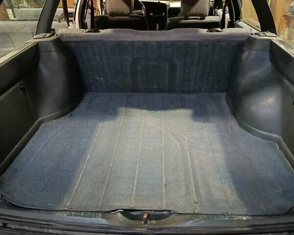 Білий Фольксваген Пассат, об'ємом двигуна 8 л та пробігом 270 тис. км за 2500 $, фото 13 на Automoto.ua