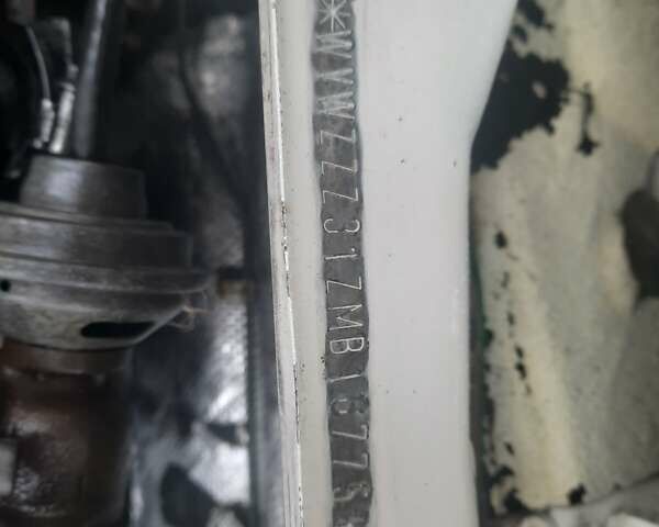 Белый Фольксваген Пассат, объемом двигателя 0 л и пробегом 425 тыс. км за 1300 $, фото 3 на Automoto.ua