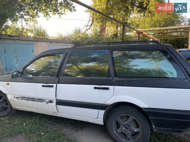 Белый Фольксваген Пассат, объемом двигателя 1.78 л и пробегом 881 тыс. км за 1850 $, фото 3 на Automoto.ua