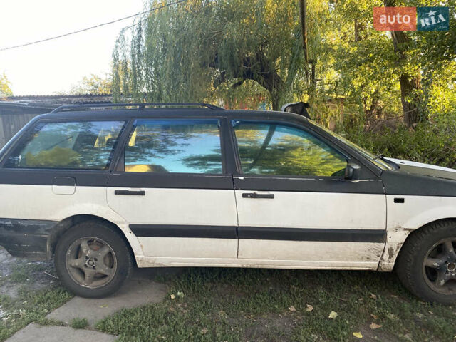 Белый Фольксваген Пассат, объемом двигателя 1.78 л и пробегом 881 тыс. км за 1850 $, фото 1 на Automoto.ua