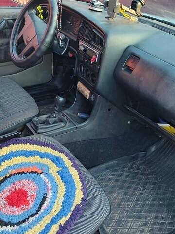 Білий Фольксваген Пассат, об'ємом двигуна 2 л та пробігом 300 тис. км за 1800 $, фото 6 на Automoto.ua