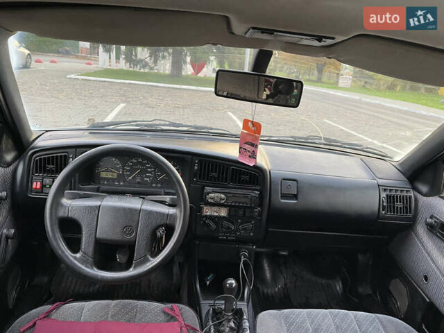 Білий Фольксваген Пассат, об'ємом двигуна 1.8 л та пробігом 341 тис. км за 1900 $, фото 11 на Automoto.ua