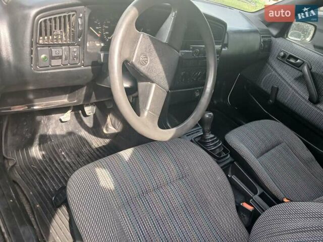 Белый Фольксваген Пассат, объемом двигателя 1.8 л и пробегом 620 тыс. км за 1650 $, фото 5 на Automoto.ua