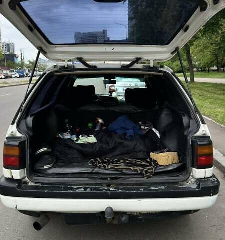 Белый Фольксваген Пассат, объемом двигателя 1.8 л и пробегом 474 тыс. км за 2100 $, фото 7 на Automoto.ua