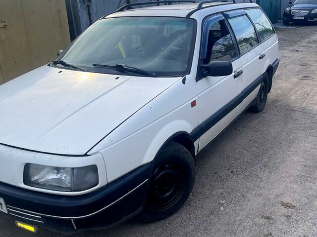 Белый Фольксваген Пассат, объемом двигателя 1.9 л и пробегом 304 тыс. км за 2000 $, фото 6 на Automoto.ua