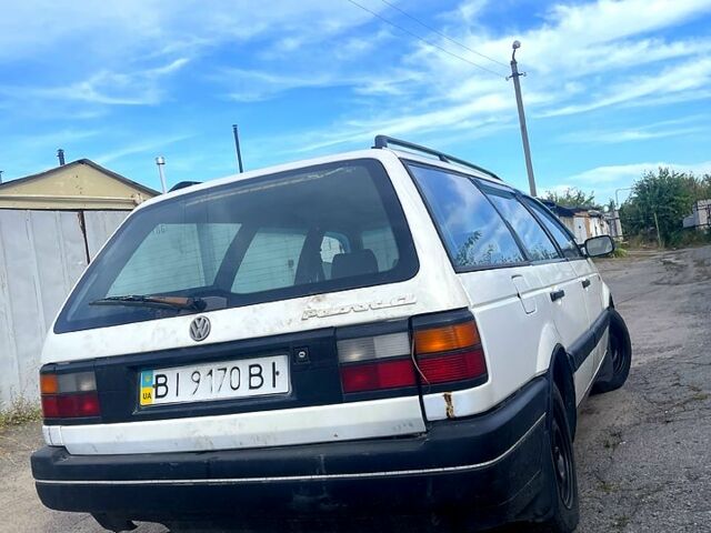 Белый Фольксваген Пассат, объемом двигателя 1.9 л и пробегом 304 тыс. км за 2000 $, фото 3 на Automoto.ua