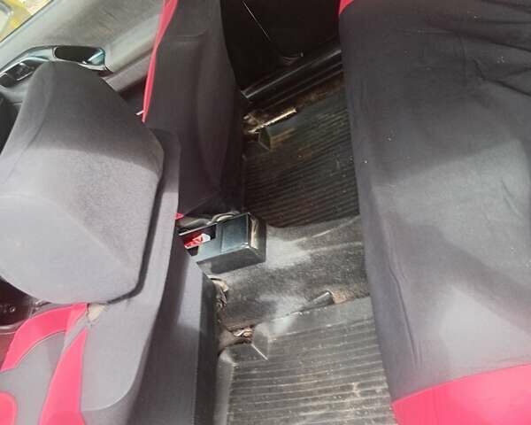 Белый Фольксваген Пассат, объемом двигателя 1.9 л и пробегом 300 тыс. км за 2350 $, фото 2 на Automoto.ua