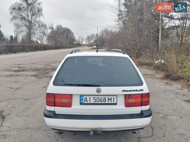 Белый Фольксваген Пассат, объемом двигателя 1.78 л и пробегом 530 тыс. км за 2000 $, фото 1 на Automoto.ua