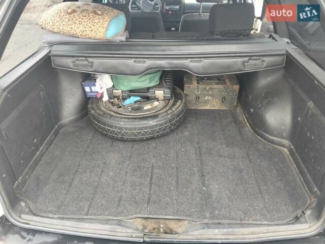 Белый Фольксваген Пассат, объемом двигателя 1.78 л и пробегом 530 тыс. км за 2000 $, фото 14 на Automoto.ua