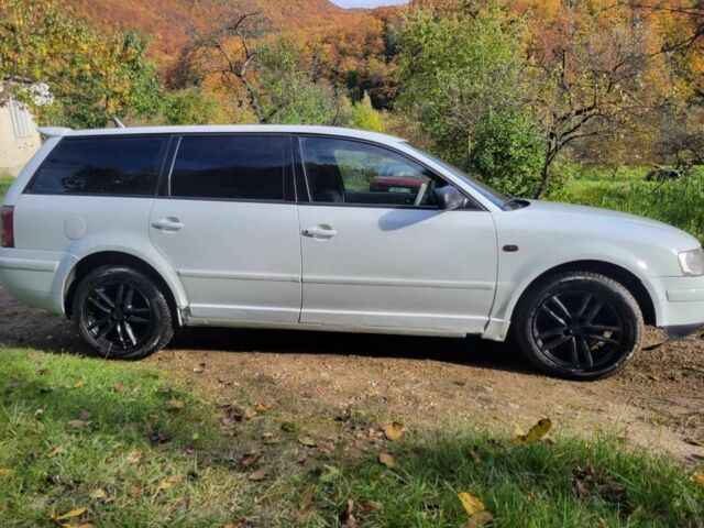 Белый Фольксваген Пассат, объемом двигателя 1.9 л и пробегом 450 тыс. км за 3000 $, фото 7 на Automoto.ua