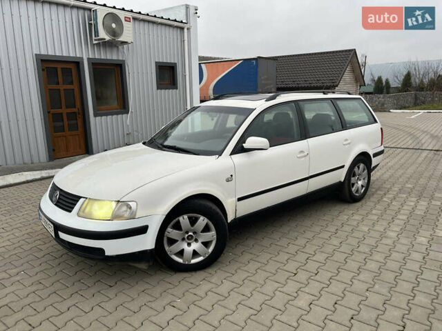 Белый Фольксваген Пассат, объемом двигателя 1.9 л и пробегом 330 тыс. км за 2400 $, фото 1 на Automoto.ua