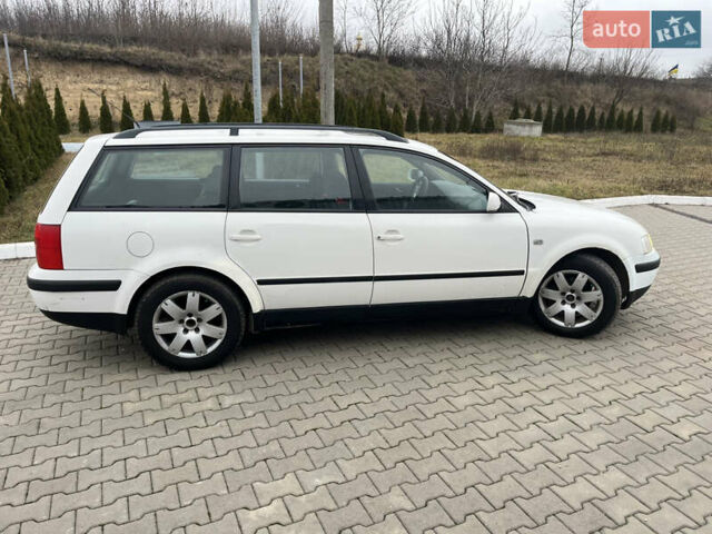 Белый Фольксваген Пассат, объемом двигателя 1.9 л и пробегом 330 тыс. км за 2400 $, фото 5 на Automoto.ua