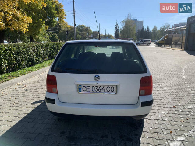 Білий Фольксваген Пассат, об'ємом двигуна 1.6 л та пробігом 371 тис. км за 3100 $, фото 4 на Automoto.ua