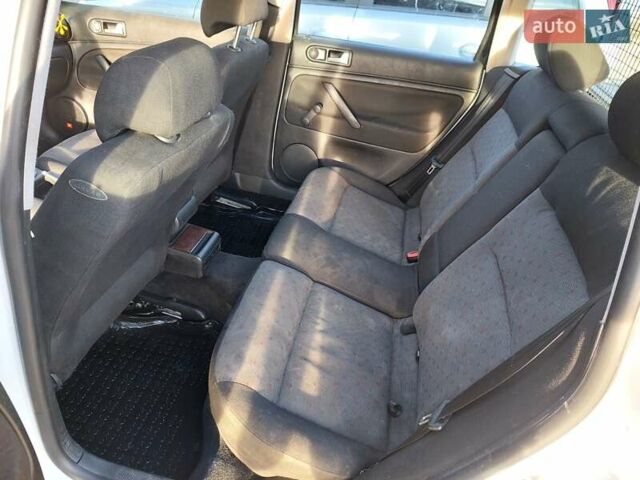 Білий Фольксваген Пассат, об'ємом двигуна 1.8 л та пробігом 469 тис. км за 3900 $, фото 13 на Automoto.ua