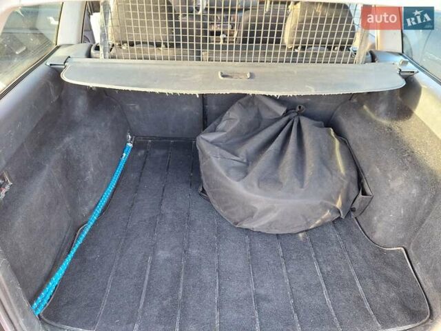 Білий Фольксваген Пассат, об'ємом двигуна 1.8 л та пробігом 469 тис. км за 3900 $, фото 27 на Automoto.ua