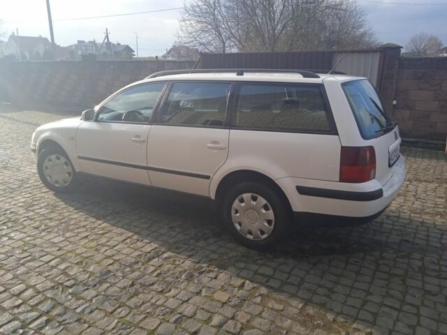 Белый Фольксваген Пассат, объемом двигателя 1.9 л и пробегом 500 тыс. км за 3450 $, фото 6 на Automoto.ua