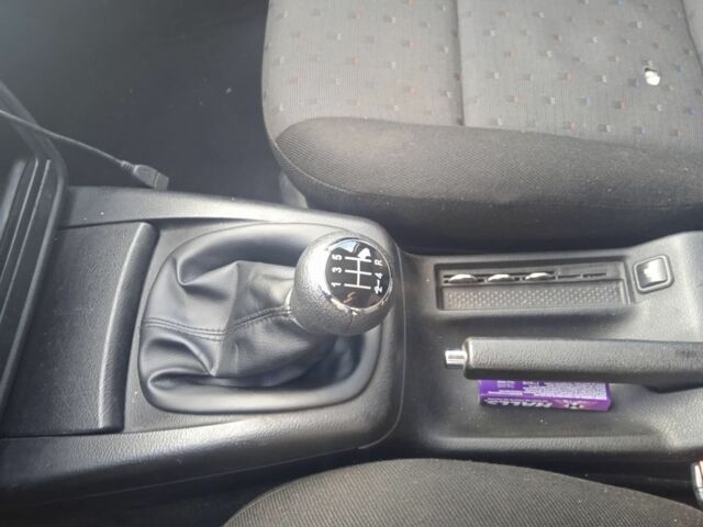 Белый Фольксваген Пассат, объемом двигателя 1.9 л и пробегом 500 тыс. км за 3450 $, фото 4 на Automoto.ua