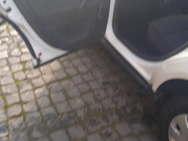 Белый Фольксваген Пассат, объемом двигателя 1.9 л и пробегом 500 тыс. км за 3450 $, фото 2 на Automoto.ua