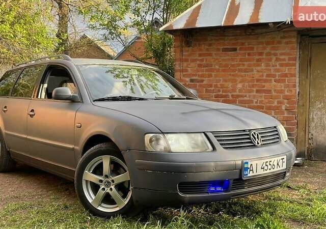 Белый Фольксваген Пассат, объемом двигателя 1.9 л и пробегом 340 тыс. км за 3900 $, фото 1 на Automoto.ua