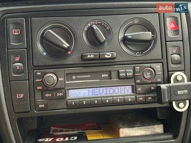 Белый Фольксваген Пассат, объемом двигателя 1.9 л и пробегом 368 тыс. км за 4700 $, фото 21 на Automoto.ua