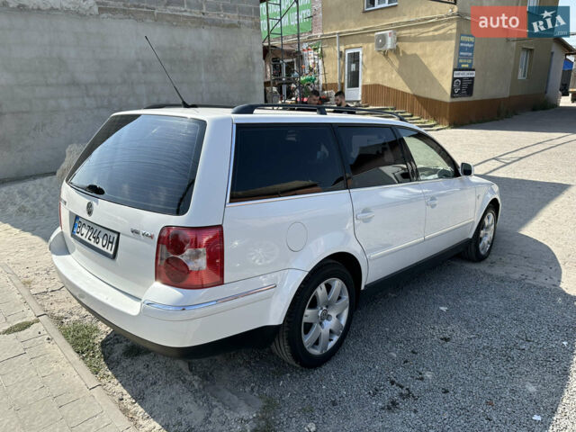 Білий Фольксваген Пассат, об'ємом двигуна 2.5 л та пробігом 377 тис. км за 4800 $, фото 1 на Automoto.ua