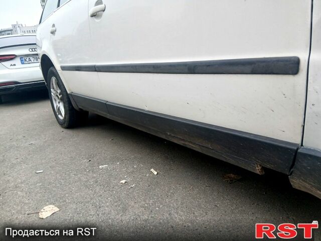 Белый Фольксваген Пассат, объемом двигателя 1.9 л и пробегом 520 тыс. км за 2500 $, фото 5 на Automoto.ua