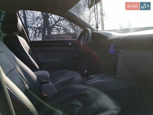 Белый Фольксваген Пассат, объемом двигателя 1.6 л и пробегом 230 тыс. км за 4300 $, фото 2 на Automoto.ua