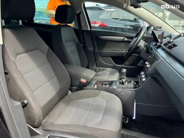 Білий Фольксваген Пассат, об'ємом двигуна 1.9 л та пробігом 362 тис. км за 10390 $, фото 37 на Automoto.ua