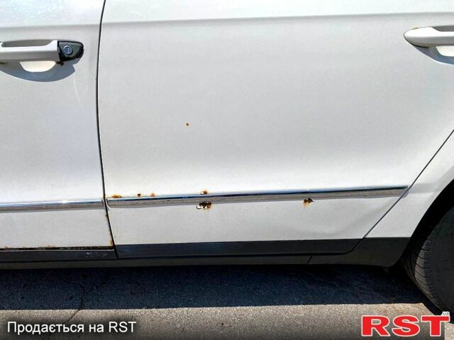 Білий Фольксваген Пассат, об'ємом двигуна 2 л та пробігом 340 тис. км за 5200 $, фото 7 на Automoto.ua