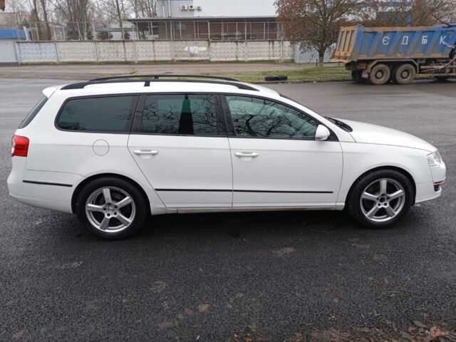 Білий Фольксваген Пассат, об'ємом двигуна 2 л та пробігом 200 тис. км за 6100 $, фото 14 на Automoto.ua