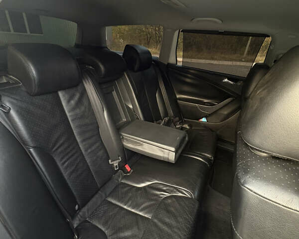 Фольксваген Пассат 2007 в Славуте на Automoto.ua Белый Фольксваген Пассат, объемом двигателя 2 л и пробегом 210 тыс. км за 6700 $, фото 19 на Automoto.ua