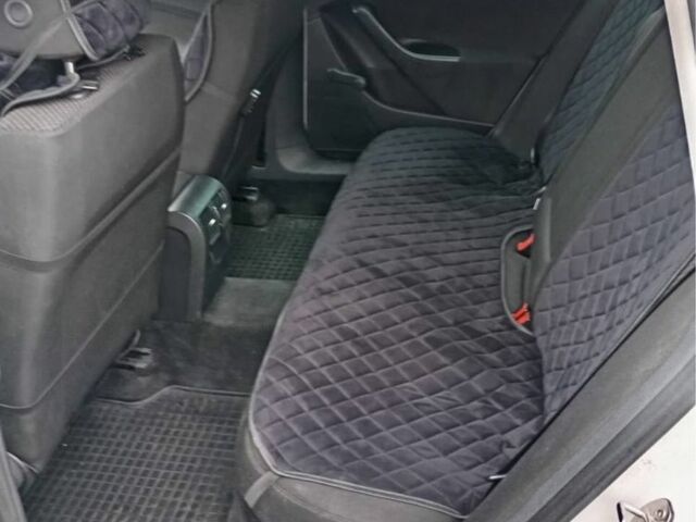 Білий Фольксваген Пассат, об'ємом двигуна 2 л та пробігом 200 тис. км за 6100 $, фото 11 на Automoto.ua