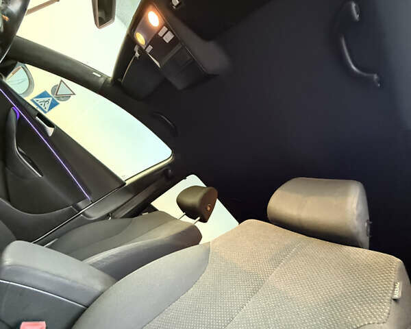 Белый Фольксваген Пассат, объемом двигателя 1.97 л и пробегом 430 тыс. км за 8400 $, фото 30 на Automoto.ua