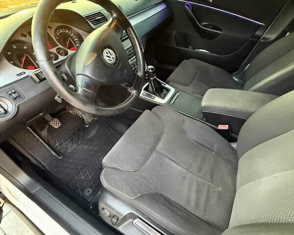 Белый Фольксваген Пассат, объемом двигателя 1.97 л и пробегом 430 тыс. км за 8400 $, фото 21 на Automoto.ua