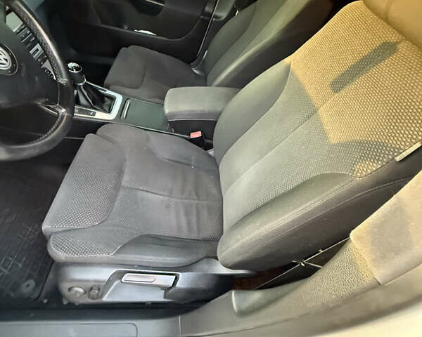 Белый Фольксваген Пассат, объемом двигателя 1.97 л и пробегом 430 тыс. км за 8400 $, фото 22 на Automoto.ua