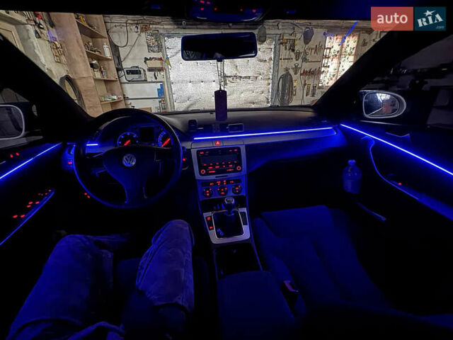 Белый Фольксваген Пассат, объемом двигателя 1.97 л и пробегом 430 тыс. км за 8400 $, фото 41 на Automoto.ua