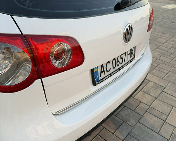 Белый Фольксваген Пассат, объемом двигателя 1.97 л и пробегом 430 тыс. км за 8400 $, фото 13 на Automoto.ua