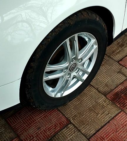 Белый Фольксваген Пассат, объемом двигателя 2 л и пробегом 261 тыс. км за 7250 $, фото 2 на Automoto.ua