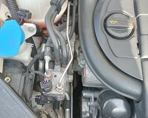 Білий Фольксваген Пассат, об'ємом двигуна 1.4 л та пробігом 146 тис. км за 8450 $, фото 37 на Automoto.ua