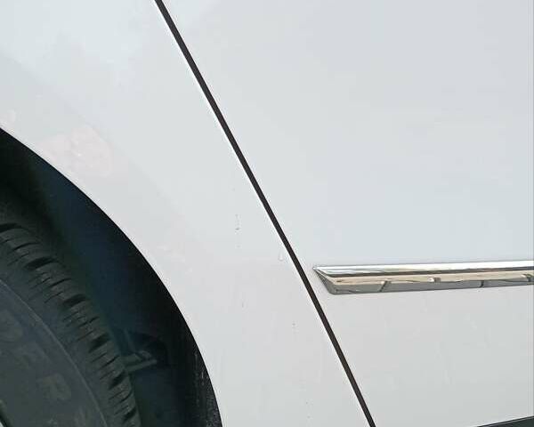 Білий Фольксваген Пассат, об'ємом двигуна 1.4 л та пробігом 146 тис. км за 8450 $, фото 6 на Automoto.ua