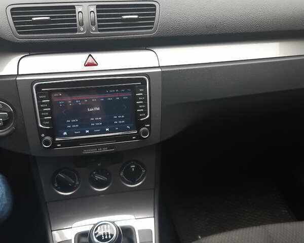 Белый Фольксваген Пассат, объемом двигателя 1.4 л и пробегом 192 тыс. км за 6550 $, фото 3 на Automoto.ua