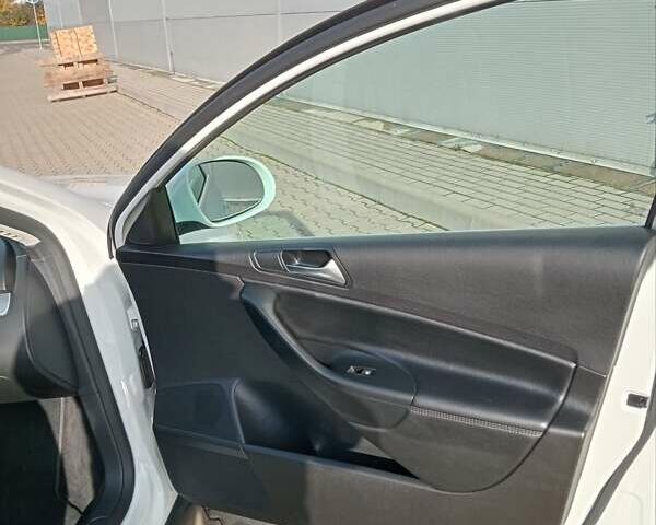 Білий Фольксваген Пассат, об'ємом двигуна 1.4 л та пробігом 146 тис. км за 8450 $, фото 50 на Automoto.ua