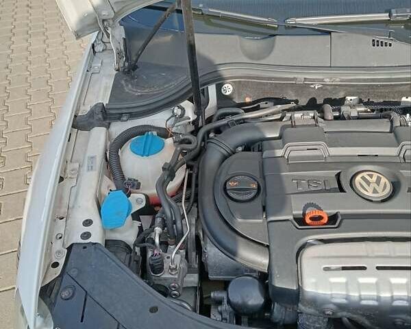 Білий Фольксваген Пассат, об'ємом двигуна 1.4 л та пробігом 146 тис. км за 8450 $, фото 35 на Automoto.ua