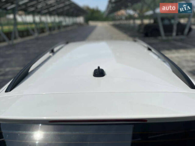 Белый Фольксваген Пассат, объемом двигателя 1.97 л и пробегом 290 тыс. км за 6600 $, фото 21 на Automoto.ua