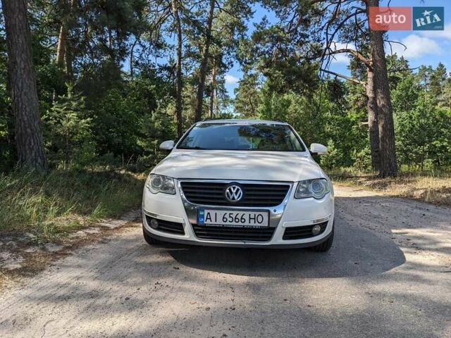 Белый Фольксваген Пассат, объемом двигателя 2 л и пробегом 300 тыс. км за 8500 $, фото 6 на Automoto.ua
