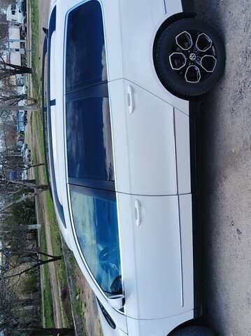 Білий Фольксваген Пассат, об'ємом двигуна 1.97 л та пробігом 420 тис. км за 7000 $, фото 1 на Automoto.ua