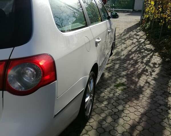 Белый Фольксваген Пассат, объемом двигателя 1.39 л и пробегом 308 тыс. км за 6700 $, фото 8 на Automoto.ua