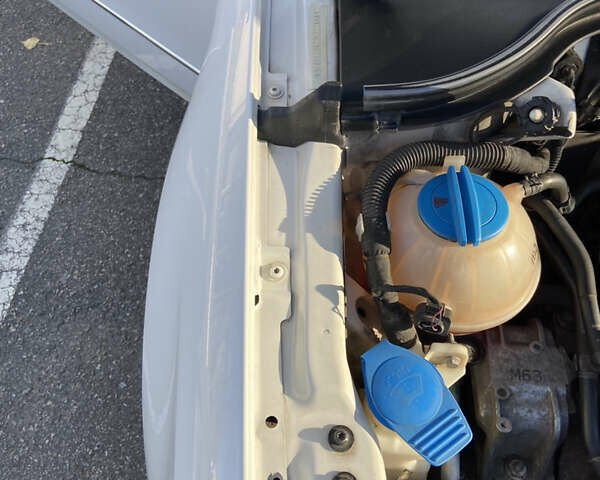 Белый Фольксваген Пассат, объемом двигателя 1.8 л и пробегом 130 тыс. км за 8800 $, фото 24 на Automoto.ua