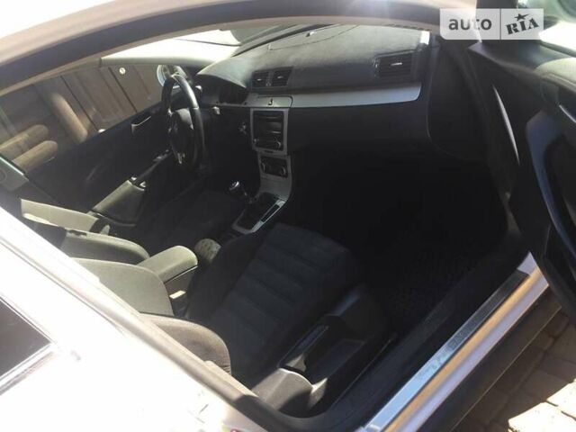 Белый Фольксваген Пассат, объемом двигателя 1.39 л и пробегом 375 тыс. км за 5150 $, фото 4 на Automoto.ua